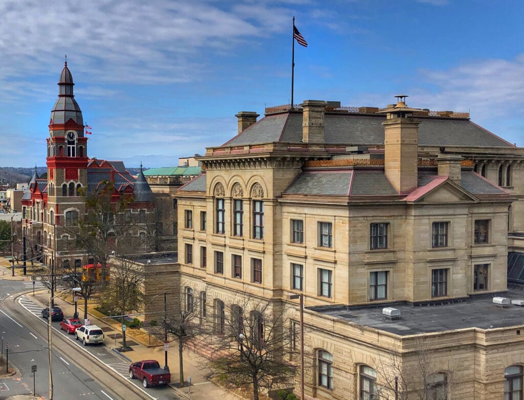 Arkansas Courthouse Lawyers